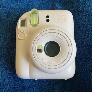 Fujifilm Instax Mini 12 Instant Camera - Light Pink